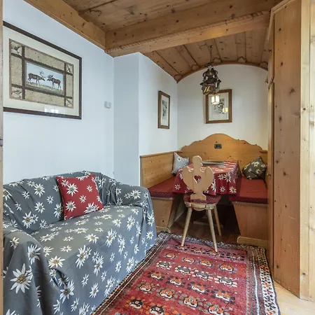 Casa Col 3, Graziosa E Confortevole A Due Passi Dalle Piste Apartmán Cortina dʼAmpezzo