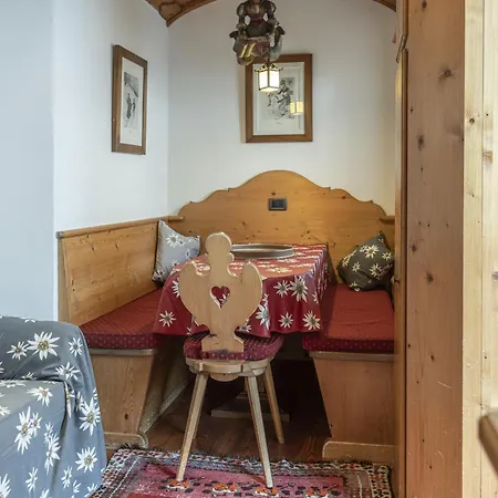 Casa Col 3, Graziosa E Confortevole A Due Passi Dalle Piste Apartmán